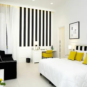 3* Affittacamere Nap Luxury Bovio